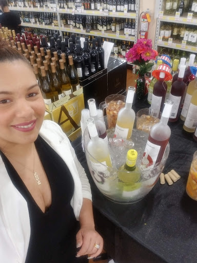 Wine Store «Westchester Wine Warehouse», reviews and photos, 53 Tarrytown Rd, White Plains, NY 10607, USA