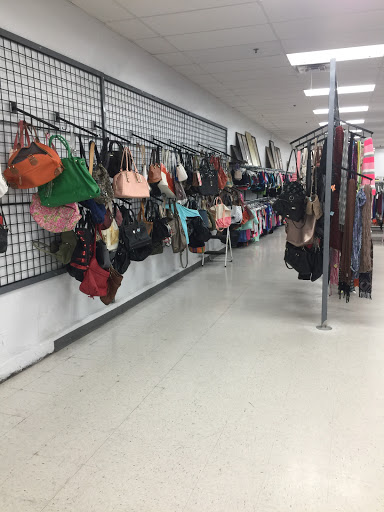Thrift Store «Value World Thrift Store», reviews and photos, 2596 Gus Thomasson Rd, Dallas, TX 75228, USA
