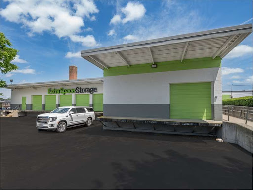 Self-Storage Facility «Extra Space Storage», reviews and photos, 128 Bridge St, Newton, MA 02458, USA