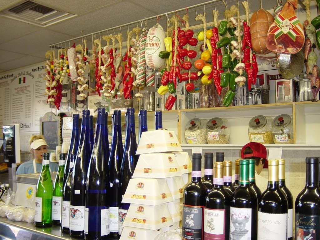 Italia Deli & Bakery 91301