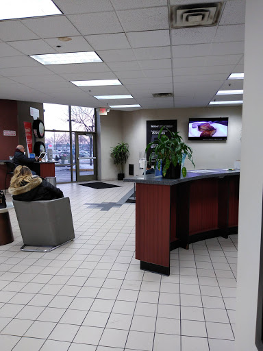 Toyota Dealer «Walser Toyota», reviews and photos, 4401 American Blvd W, Bloomington, MN 55437, USA