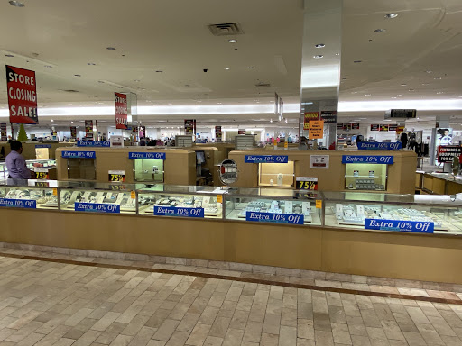 Department Store «Lord & Taylor», reviews and photos, 5065 Main St, Trumbull, CT 06611, USA