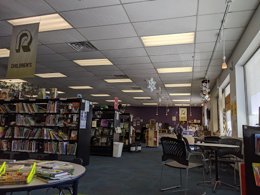 Used Book Store «Recycled Reads Bookstore, Austin Public Library», reviews and photos