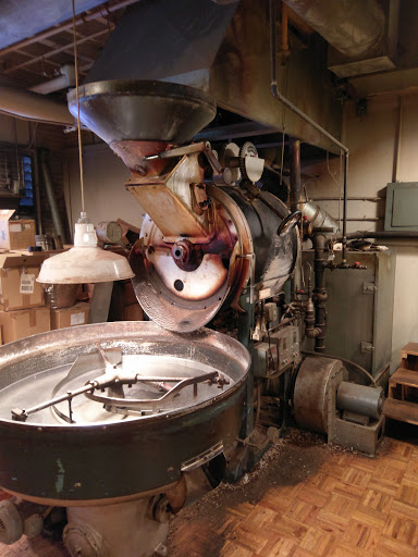 Camping Store «REI», reviews and photos, 222 Yale Ave N, Seattle, WA 98109, USA