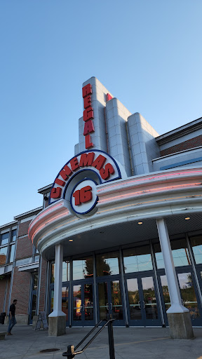 Shopping Mall «Crocker Park», reviews and photos, 228 Market St, Westlake, OH 44145, USA