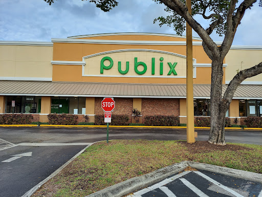 Publix Super Market at Tamarac Town Square, 8245 NW 88th Ave, Pompano Beach, FL 33321, USA, 