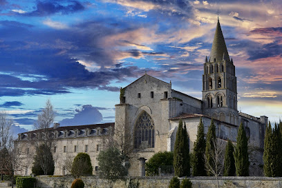 Abbaye Saint Etienne de Bassac