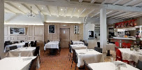 Atmosphère du Restaurant français Restaurant s'Bronne Stuebel à Bernolsheim - n°10