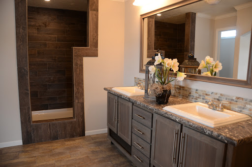 Mobile Home Dealer «Dinkins Home Center», reviews and photos, 122 E James Campbell Blvd, Columbia, TN 38401, USA