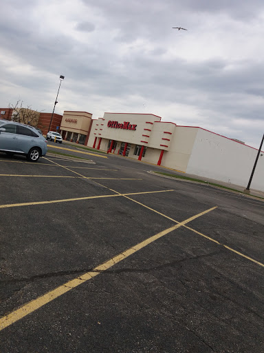 Office Supply Store «OfficeMax», reviews and photos, 675 Center Dr, Walker, MI 49544, USA
