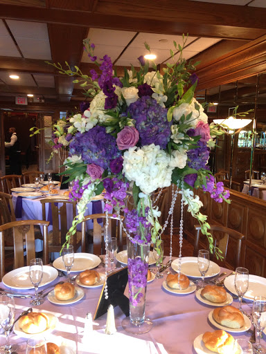 Florist «Elegant Florist», reviews and photos, 6909 4th Ave, Brooklyn, NY 11209, USA