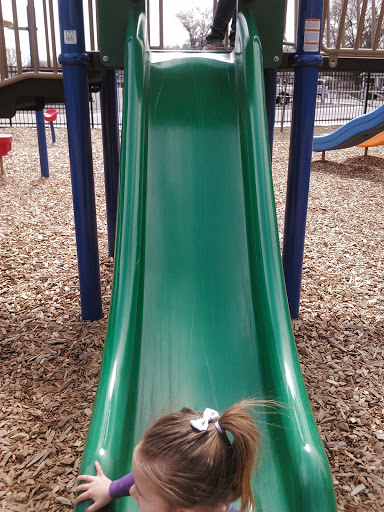 Recreation Center «Mack Gaston Community Center», reviews and photos, 218 N Fredrick St, Dalton, GA 30721, USA