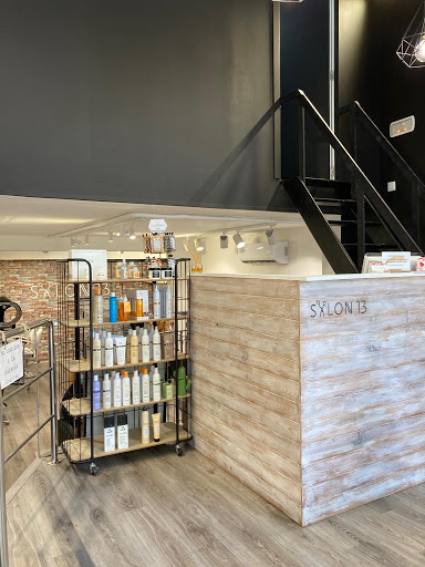 SALÓN 13 en Sant Adrià de Besòs, Barcelona