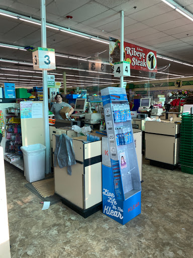 Dollar Store «Dollar Tree», reviews and photos, 402 E Clifty Dr Ste 4, Madison, IN 47250, USA