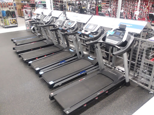 Sporting Goods Store «Academy Sports + Outdoors», reviews and photos, 2010 24th Ave NW, Norman, OK 73069, USA