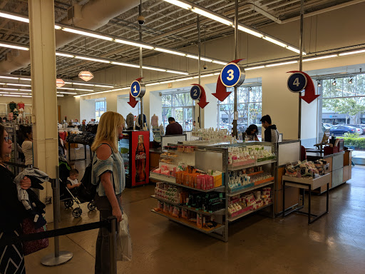 Clothing Store «Old Navy», reviews and photos, 1600 Saratoga Ave, San Jose, CA 95129, USA