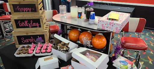 Bowling Alley «AMF Lancaster Lanes», reviews and photos, 4913 Transit Rd, Depew, NY 14043, USA