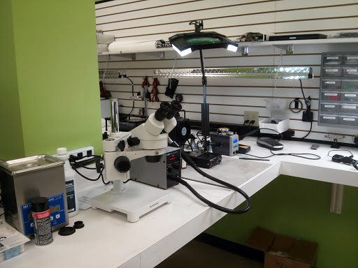 Electronics Repair Shop «CPR Cell Phone Repair Largo», reviews and photos, 10500 Ulmerton Rd Suite 206, Largo, FL 33771, USA