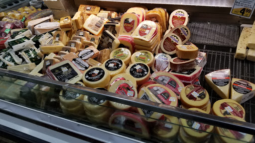 Supermarket «Best Market Franklin Square», reviews and photos, 696 Dogwood Ave, Franklin Square, NY 11010, USA