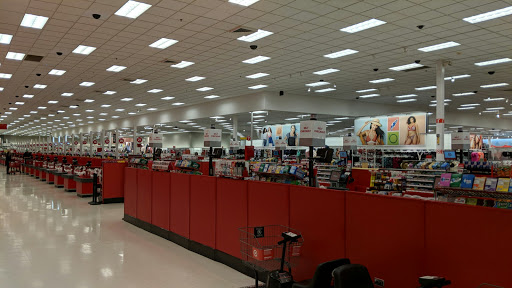 Department Store «Target», reviews and photos, 111 Pioneer Trail, Chaska, MN 55318, USA