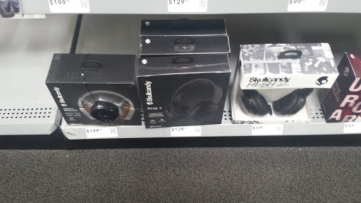 Electronics Store «Best Buy», reviews and photos, 655 W Herndon Ave, Clovis, CA 93612, USA