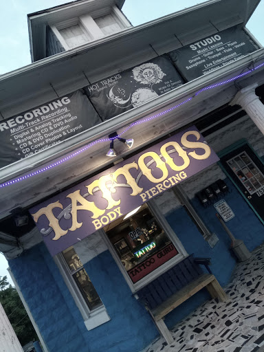 Tattoo Shop «Tattoo Guru», reviews and photos, 7525 Belair Rd, Baltimore, MD 21236, USA