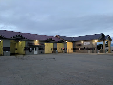 Clean Wash Laundromat