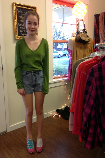 Thrift Store «Boheme Hip Used Clothing», reviews and photos, 409 3rd St, Davis, CA 95616, USA