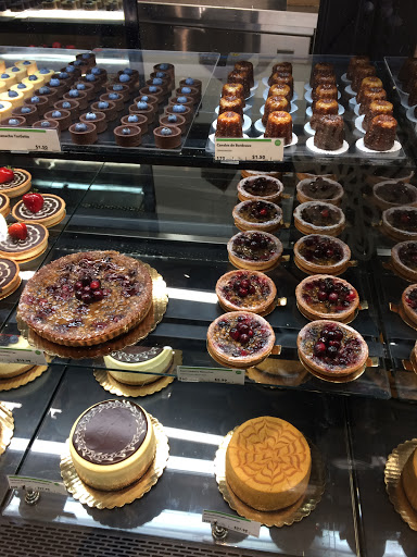 Grocery Store «Whole Foods Market», reviews and photos, 2210 Westlake Ave, Seattle, WA 98121, USA