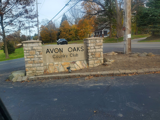 Country Club «Avon Oaks Country Club», reviews and photos, 32300 Detroit Rd, Avon, OH 44011, USA