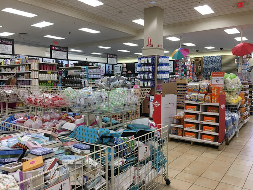 Home Goods Store «Christmas Tree Shops», reviews and photos, 41 Gusabel Ave, Nashua, NH 03063, USA