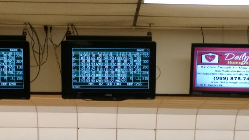 Bowling Alley «The Hardwoods Bowling and Banquet Center», reviews and photos, 1091 E Center St, Ithaca, MI 48847, USA