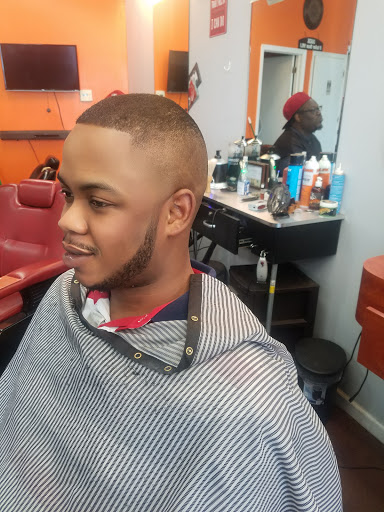 Barber Shop «Marlos Barbershop», reviews and photos, 5917 E 86th St, Indianapolis, IN 46250, USA