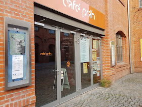 Café Práh - Kavárna a obchůdek