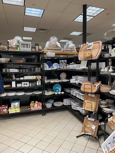 Gourmet Grocery Store «Market Basket», reviews and photos, 813 Franklin Lake Rd, Franklin Lakes, NJ 07417, USA