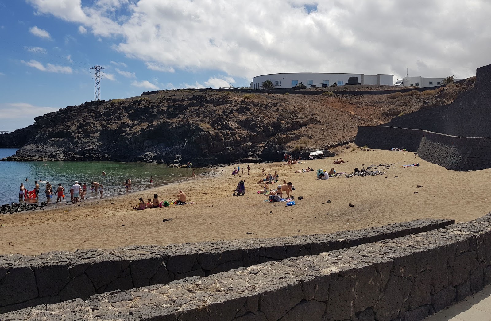 Foto von Playa de la Arena mit beiger sand Oberfläche