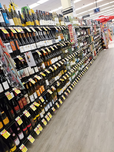 Grocery Store «Jewel-Osco», reviews and photos, 217 W Irving Park Rd, Streamwood, IL 60107, USA