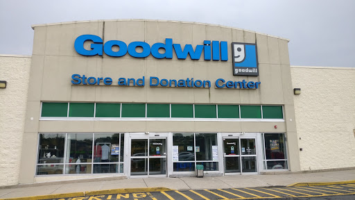 Thrift Store «Goodwill Store & Donation Center», reviews and photos