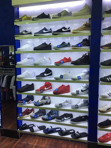 Shoe Store «Shiekh Shoes», reviews and photos, 4502 S Steele St #331a, Tacoma, WA 98409, USA