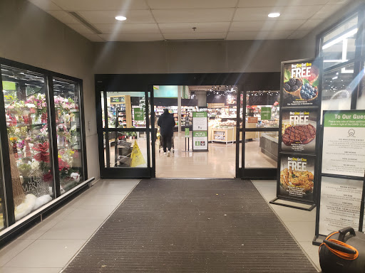 Supermarket «Price Chopper», reviews and photos, 39 N Plank Rd, Newburgh, NY 12550, USA