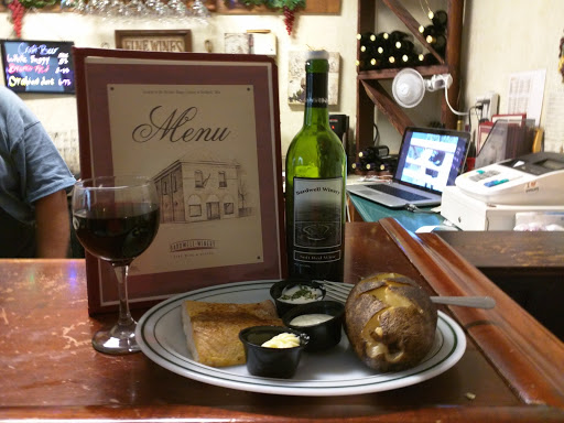 Winery «Bardwell Winery», reviews and photos, 716 N High St, Mt Orab, OH 45154, USA