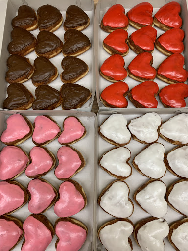 Donut Shop «Boston Cream Donut», reviews and photos, 18425 S Avalon Blvd, Carson, CA 90746, USA