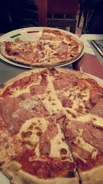 Pizza du Restaurant halal CHICKEN CABANA PONTORSON - n°6