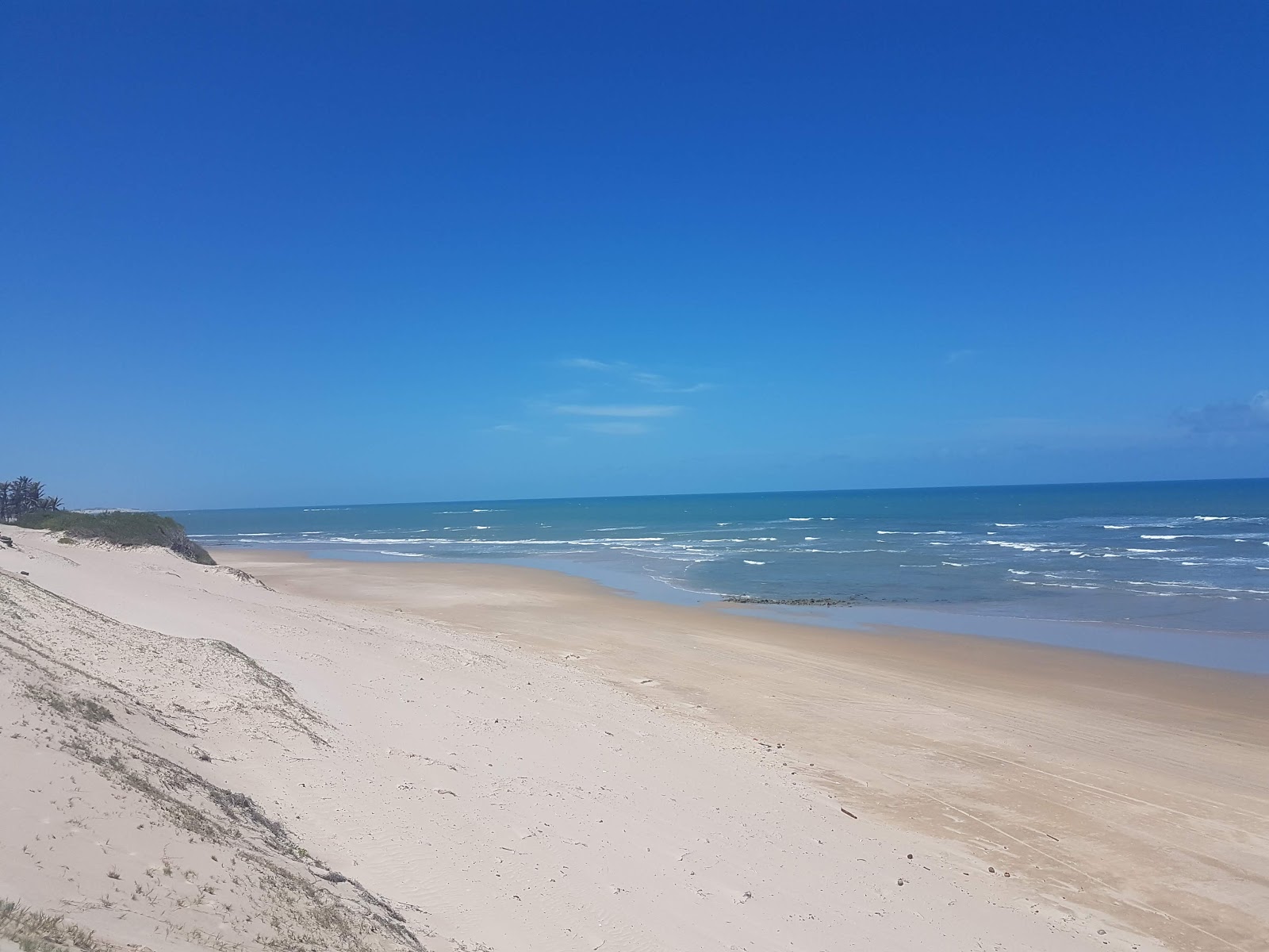Praia da Baleia photo #7