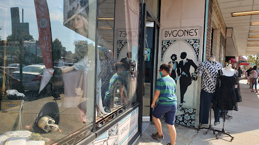 Vintage Clothing Store «Bygones Vintage Clothing», reviews and photos, 2916 W Cary St, Richmond, VA 23221, USA
