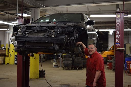 Used Auto Parts Store «American Auto Parts», reviews and photos, 1807 N 16th St, Omaha, NE 68110, USA