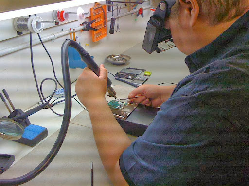 Cell Phone Store «iTouch Repair», reviews and photos, 2956 Gallows Rd, Falls Church, VA 22042, USA