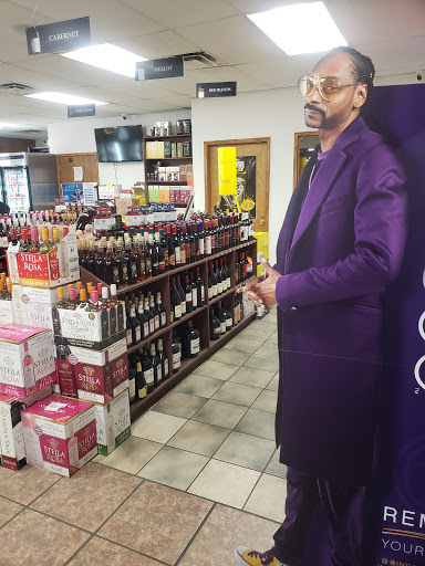 Liquor Store «Anglers Liquor Store», reviews and photos, 5624 Towson Ave, Fort Smith, AR 72901, USA