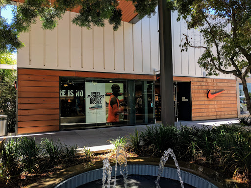 Nike Running Stanford, 6 Stanford Shopping Center #6-A, Palo Alto, CA 94304, USA, 