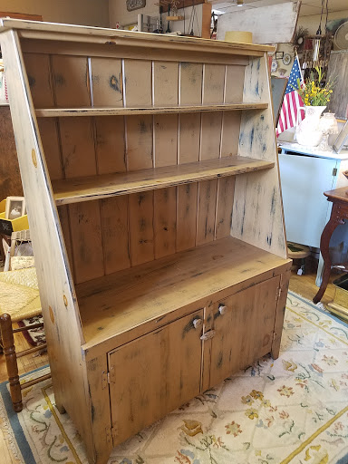 Antique Store «Antiques & Rusty Relics», reviews and photos, 3570 Fancher Rd, Holley, NY 14470, USA